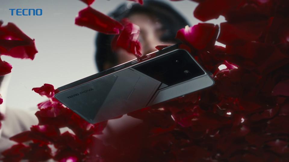 TECNO POVA 5